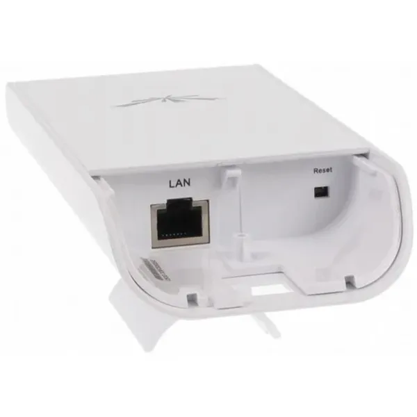 Ubiquiti Nanostation M5 , Indoor/Outdoor 5GHZ,16 dbi airMAX CPE, 150+ Mbps