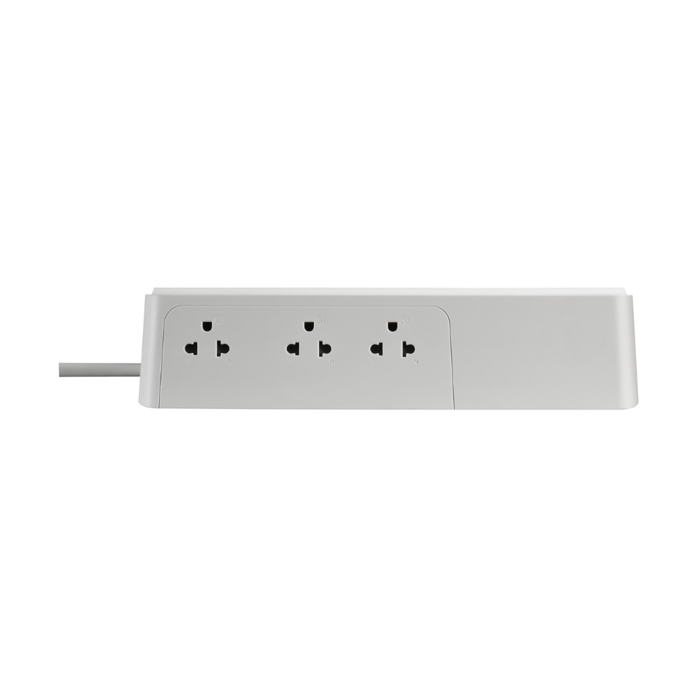 APC Performance SurgeArrest 6 outlets with 5V, 2.4A 2 port USB charger, 230V UK - Image 3